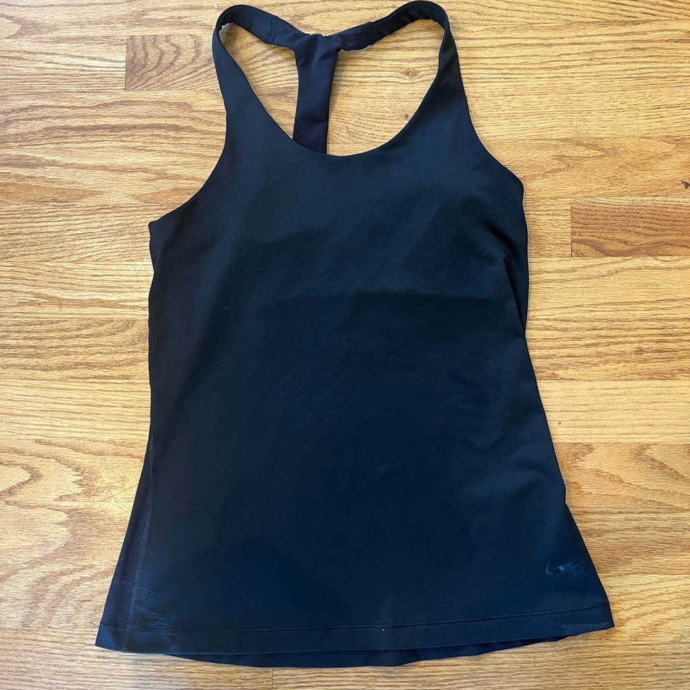 Nike DriFit black workout tank top (medium)
